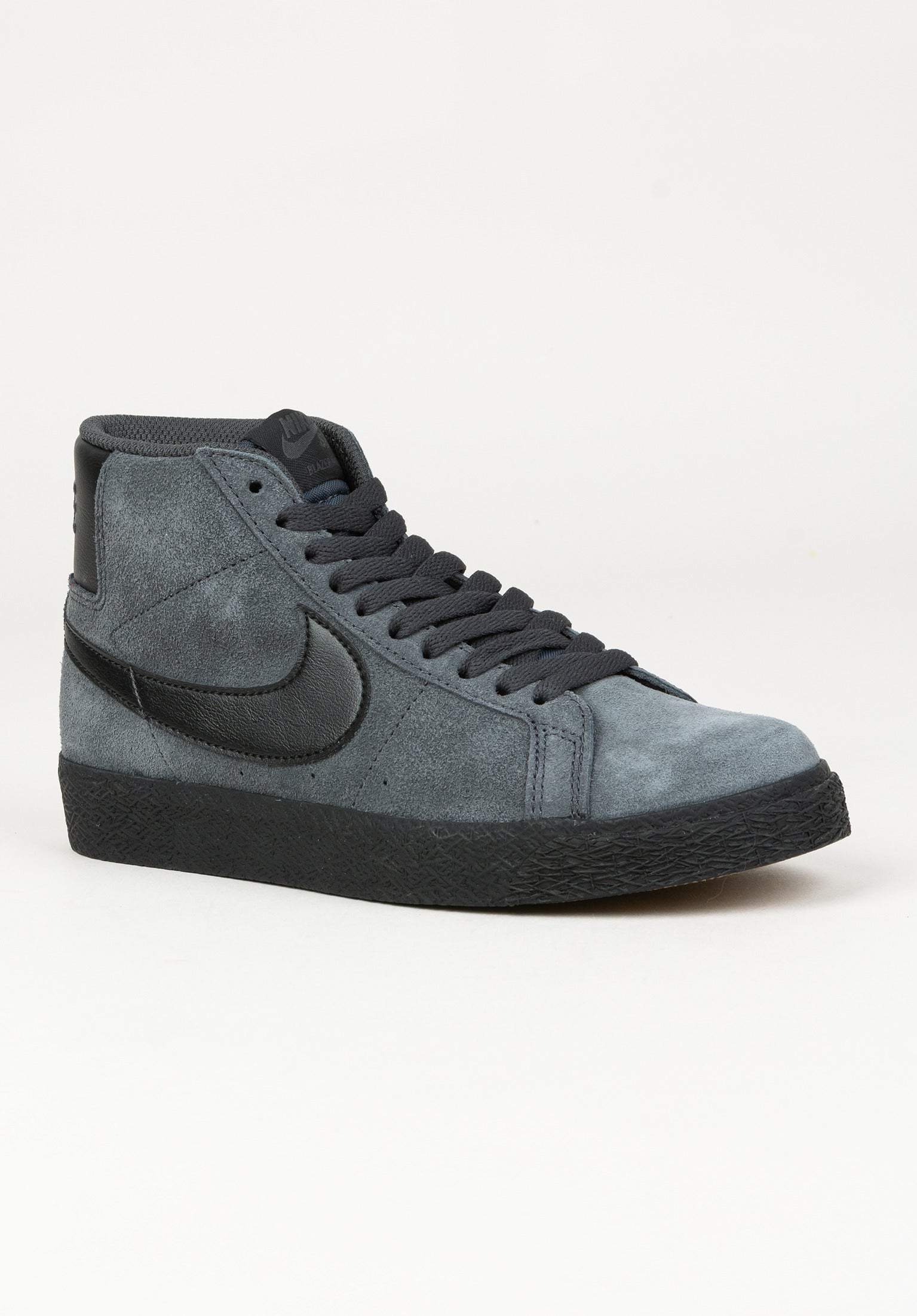 Zoom Blazer Mid Nike SB Womens Shoes in anthracite-black