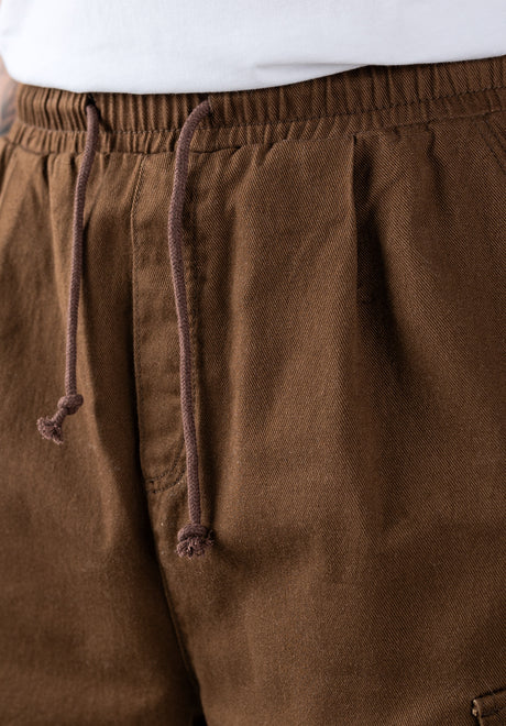 Oversize Cargo brown Close-Up2