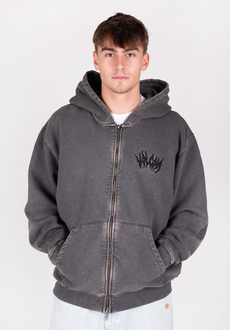 Janik|1,80|L